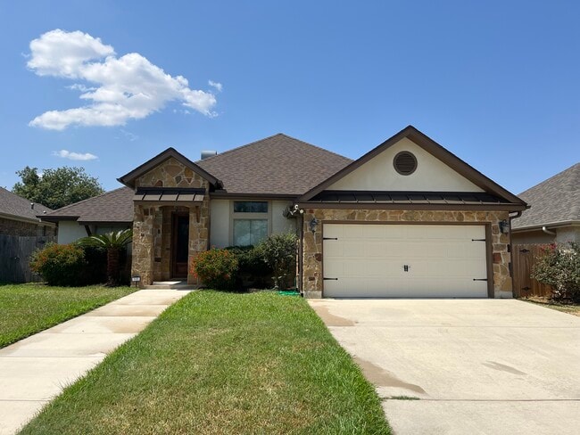 Building Photo - 105 N Jewels Dr Rental