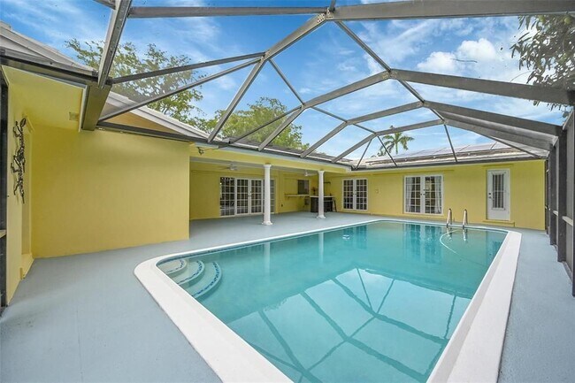 Photo - 1480 SW 66th Terrace