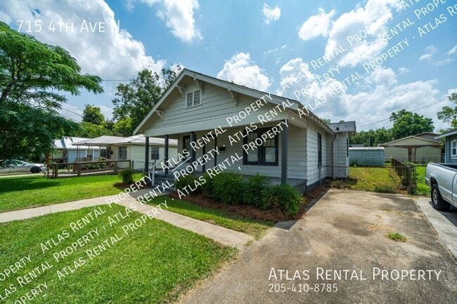 Photo - 715 4th Ave N