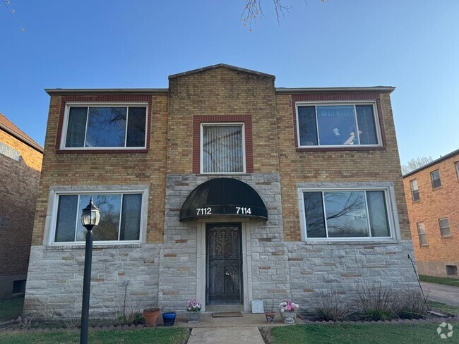 Building Photo - 7112-7114 Jamieson Unit 7112 Jamieson 2F Rental