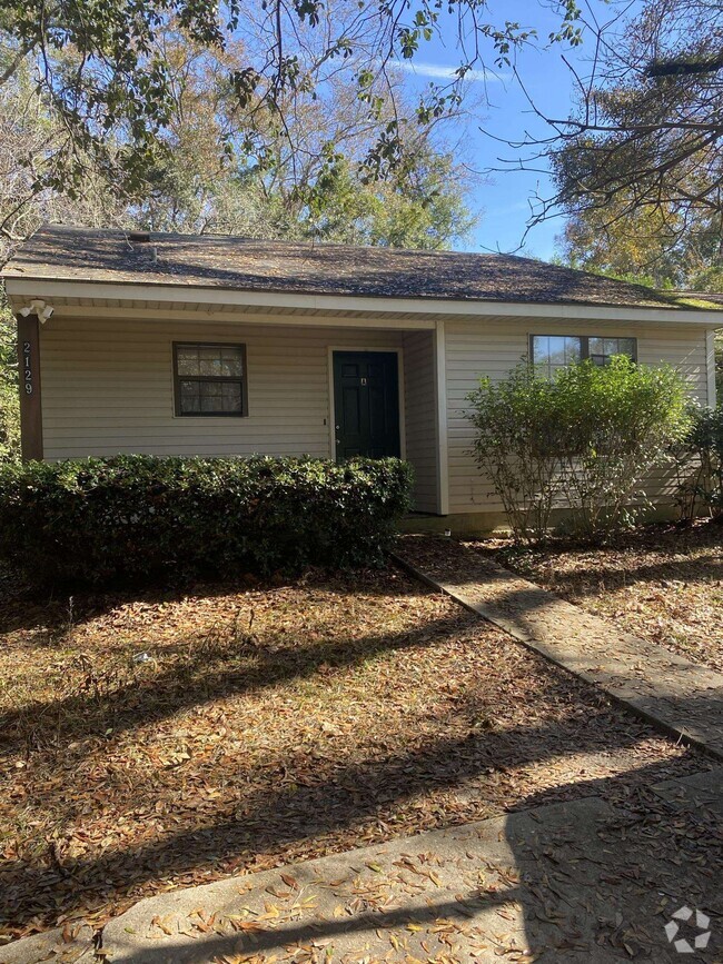 Building Photo - 2129 Pecan Ln Rental