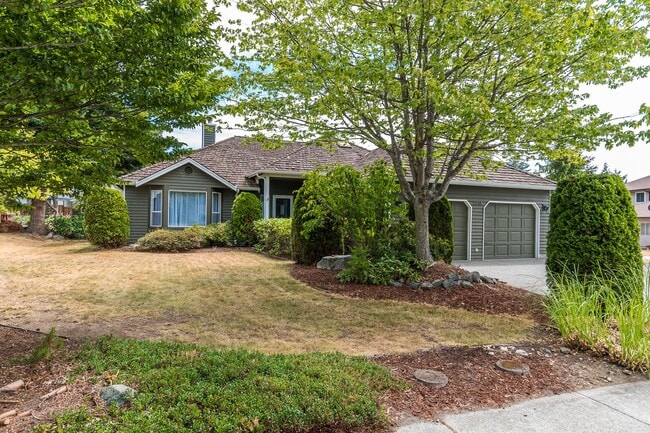 Photo - Updated Oak Harbor Home in Ridgehaven