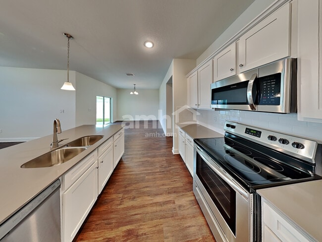 Photo - 2745 Ponds Trl