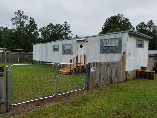 41 Thicket Rd