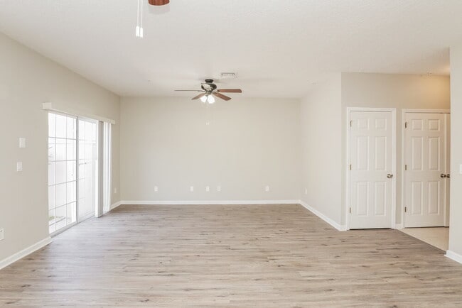 8749 Silk Bay Pl