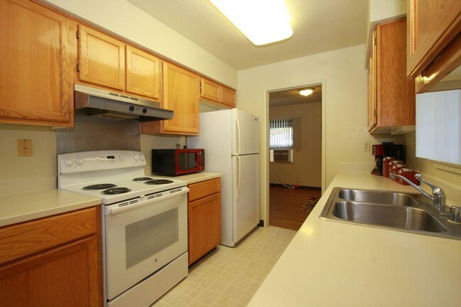 Photo - Island Palm Communities