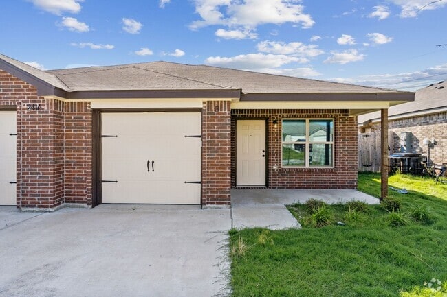 Building Photo - Modern 3-Bedroom Duplex in Temple with Spa... Rental