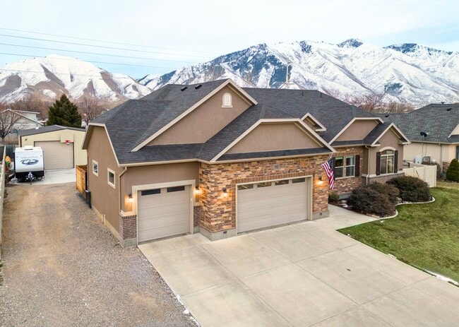 Photo - 1950 N 1250 W Unit 1950