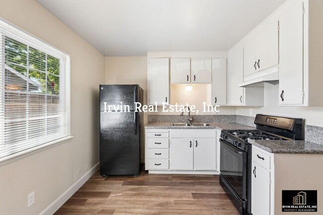 Photo - 1834-1834 Rose Ave Unidad Rose Ave 1832