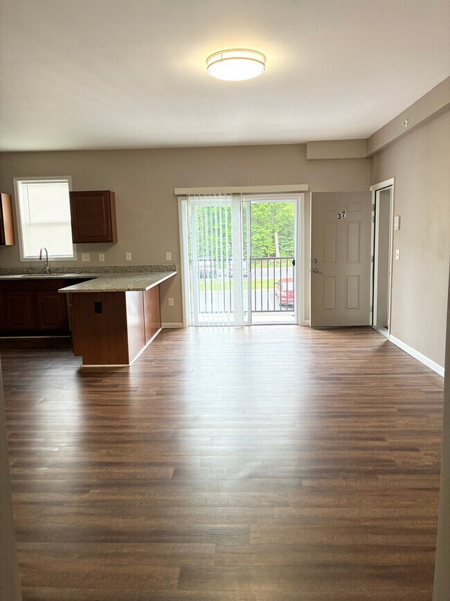 732 Ohio Pike Unit 43