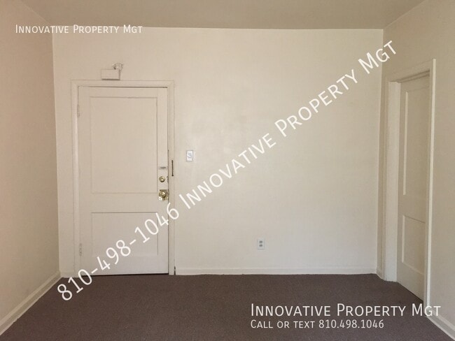 Photo - 702 Thomson-#5 Unit #5