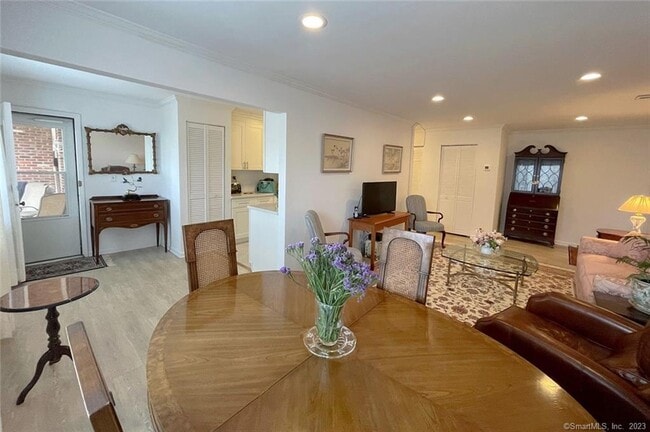 Photo - 87 Southport Woods Drive