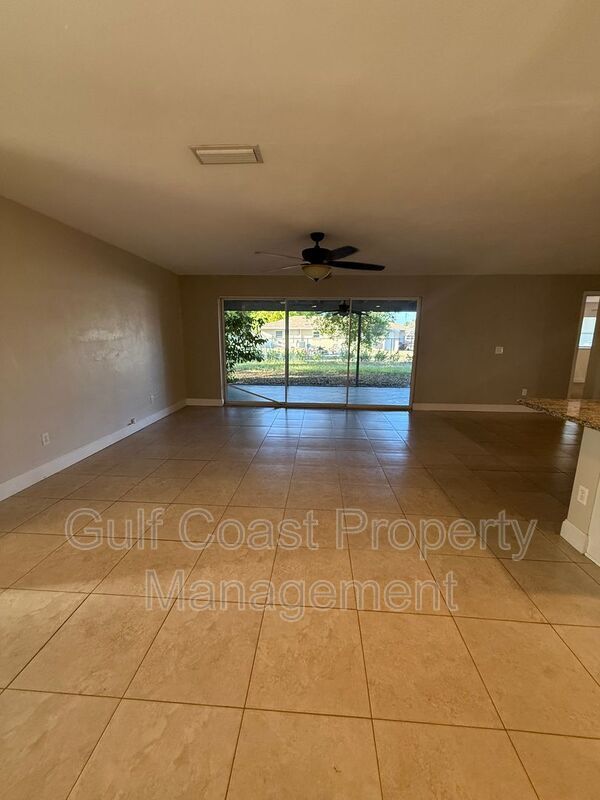 Photo - 13802 Second St