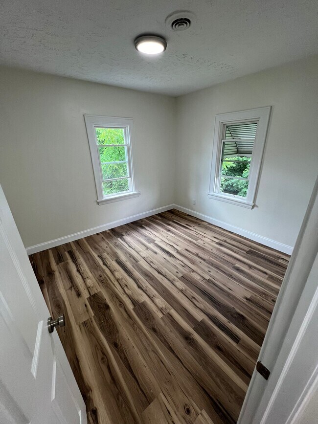 THE ALLAIRE