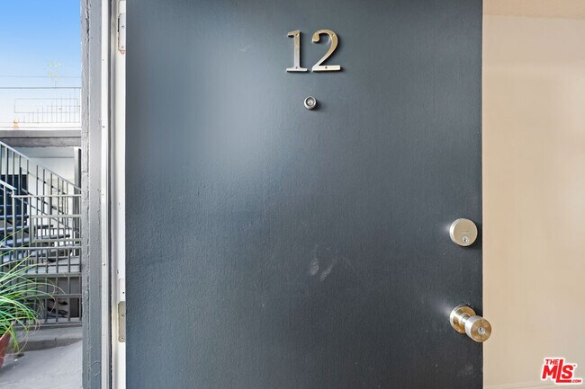 Photo - 317 S Kenmore Ave Unidad 1