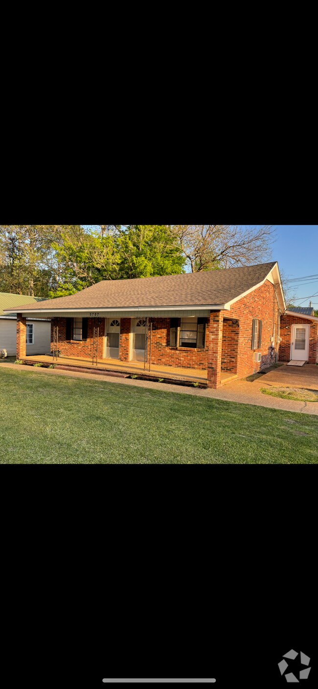 Duplex Rentals near Michie TN 1 Rentals