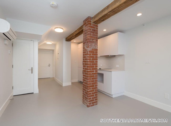 Building Photo - 461 Massachusetts Ave Rental