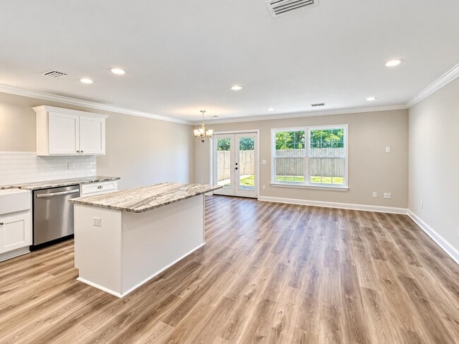 197 Ellis Ave