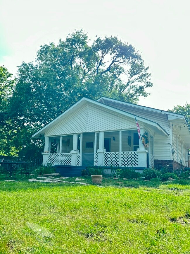 Photo - 936 S Washington St