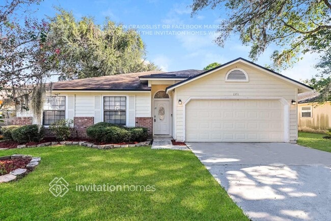 Building Photo - 1371 High Plains Dr W Rental