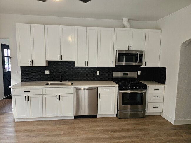 Photo - 6439 Orange Street