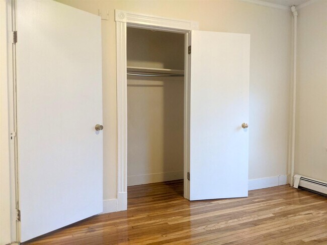 Photo - 83 Yorktown St Unit 2