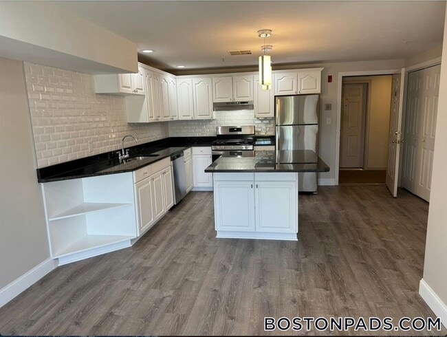 Photo - 23 Kenmar Dr Unit 23