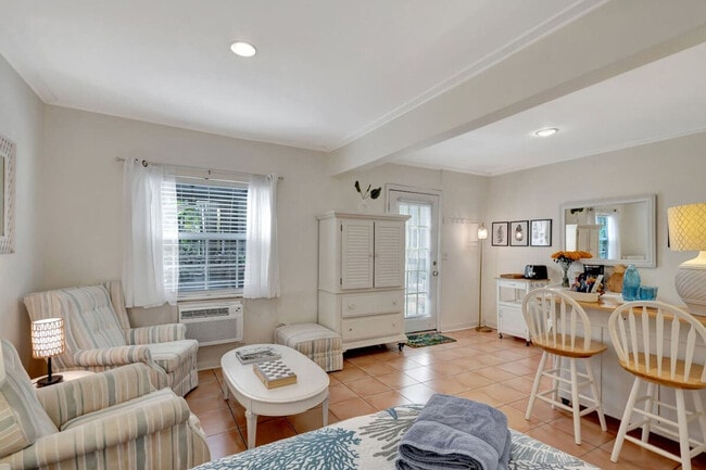 Photo - 516 28th St Unit ID1462685P