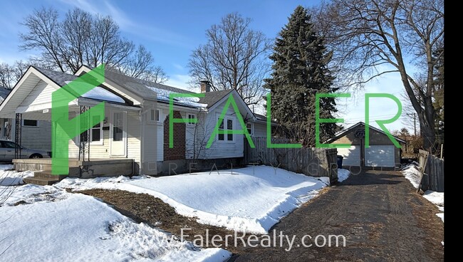 Photo - Belmont Bungalow!