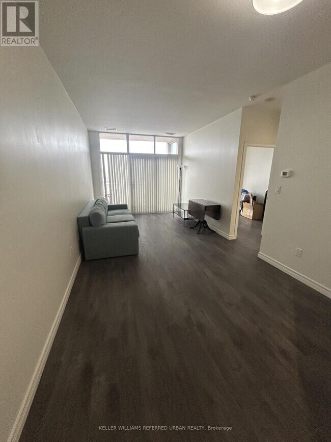 Photo - 1 Leaside Park Dr Unité 408