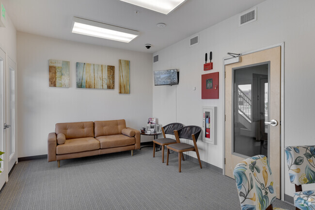 Oficina de arrendamiento - Cielo Verde Apartments