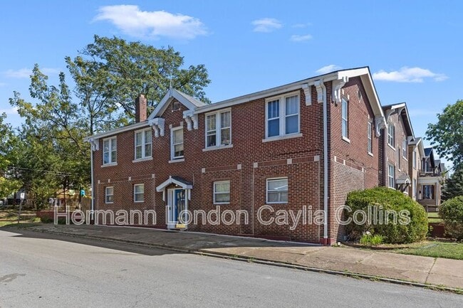 Photo - 6916 Moellenhoff St