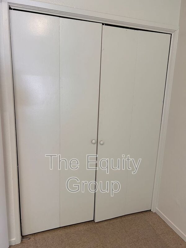 Photo - 1228 Jones St