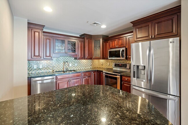 Photo - 207 Shearwater Ct W Unit 63