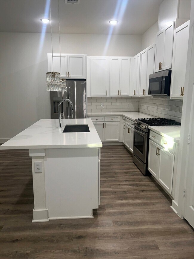 Photo - 4605 Lavatera St