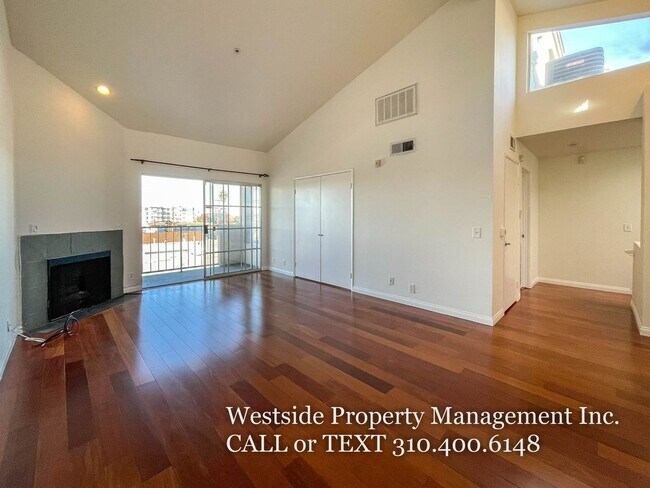 Mar Vista Upper 3Bd/2.5BA Multi-Level Condo - Mar Vista Upper 3Bd/2.5BA Multi-Level Condo Unidad 5