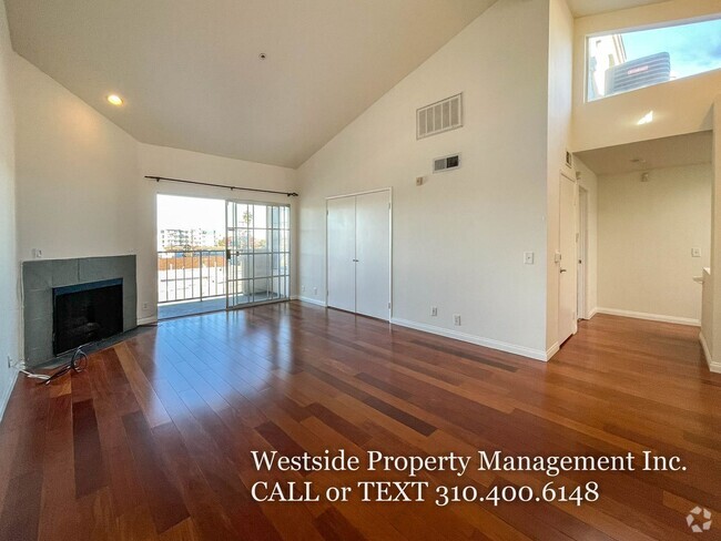 Building Photo - Mar Vista Upper 3Bd/2.5BA Multi-Level Condo Unit 5