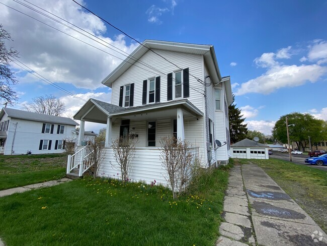 Building Photo - 914 Drive B Unit B - Upper Rental