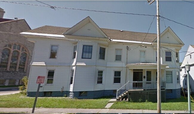 Photo - 341 Sterling St