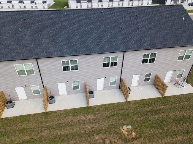 Photo - 208 Drayton Dr.