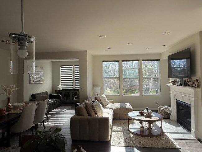 Photo - 421 Addison Cir