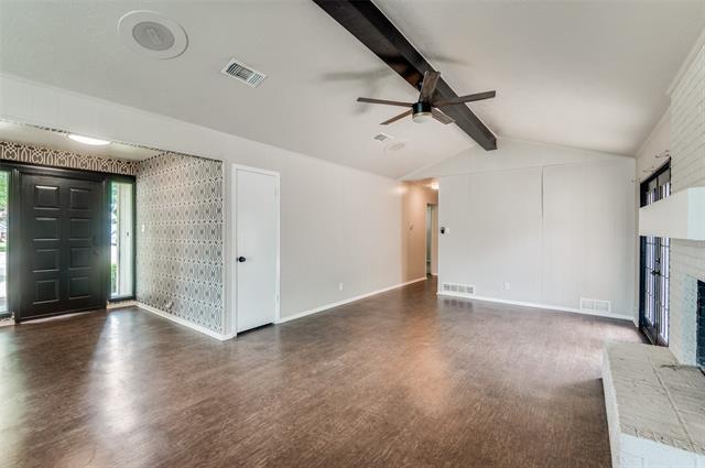 Photo - 100 High School Dr