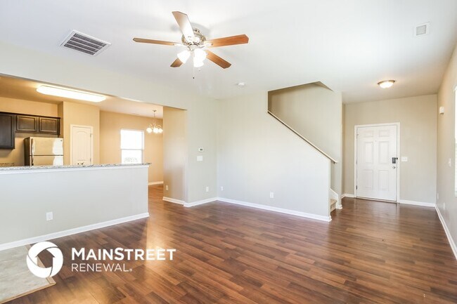 Photo - 641 Hastings Road