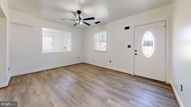 Photo - 3417 Allison St