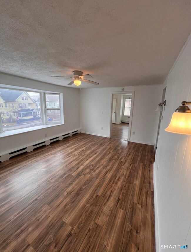 Photo - 97 Liberty St Unit B