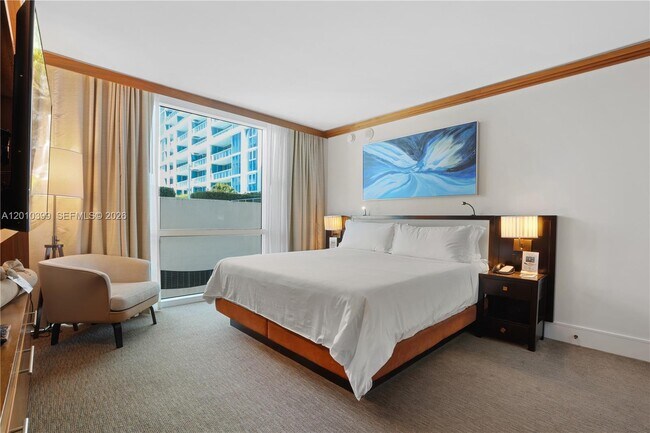 6801 Collins Ave Unit 503