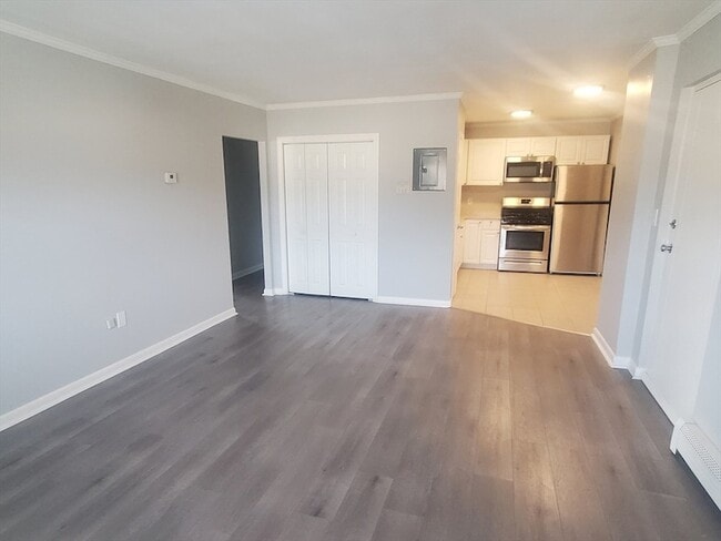 Photo - 215 Pearl St Unidad 11