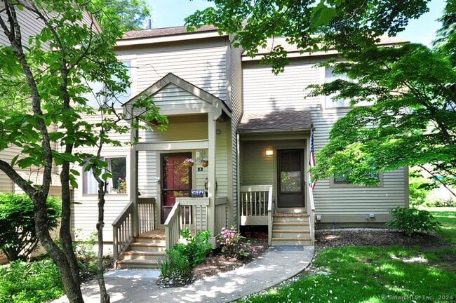 1 WILTON CT  