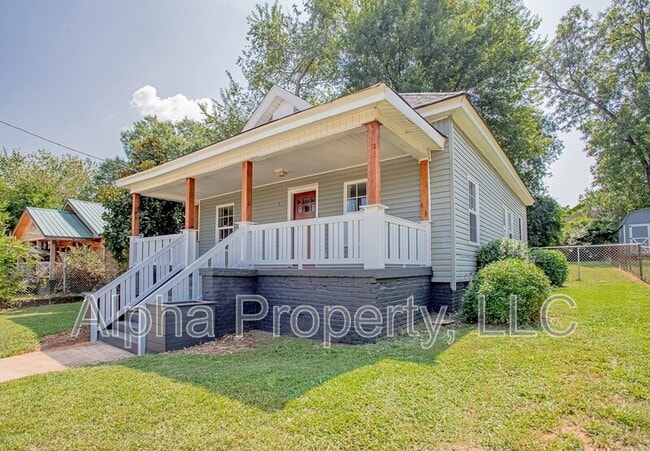 Photo - 7 Highlawn Ave