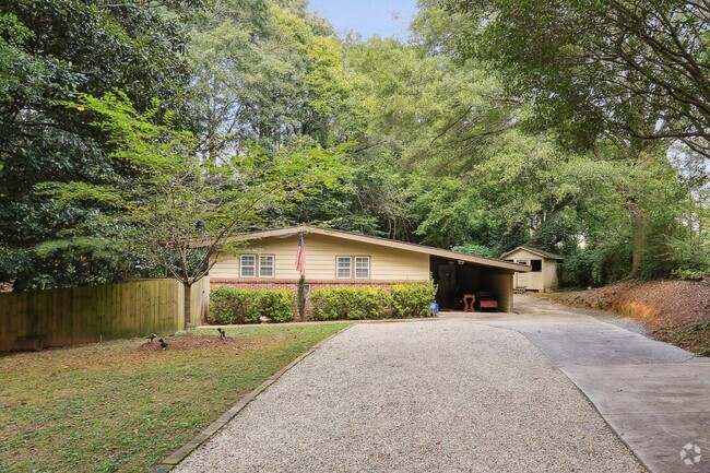 Building Photo - Smyrna Bungalow Ready Now Rental